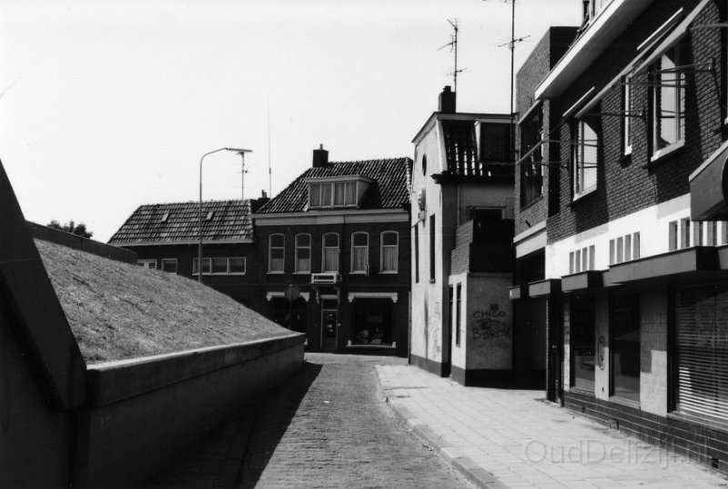 Jenevergangetje naar Oude Schans.jpg